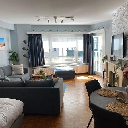 Studio Direct Aan Het Hoofdstrand Van Oostende - Naast Casino Apartment Ngoại thất bức ảnh