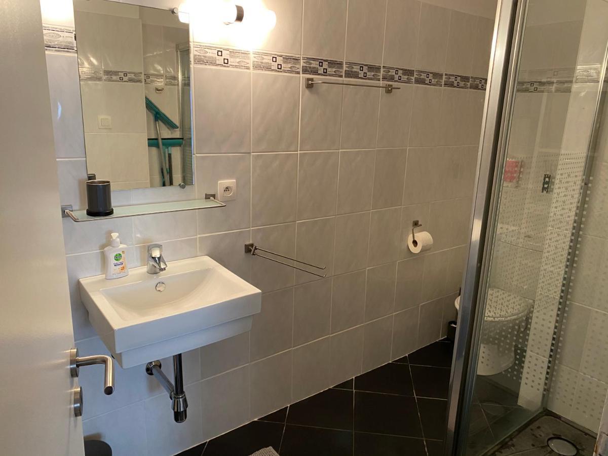 Studio Direct Aan Het Hoofdstrand Van Oostende - Naast Casino Apartment Ngoại thất bức ảnh