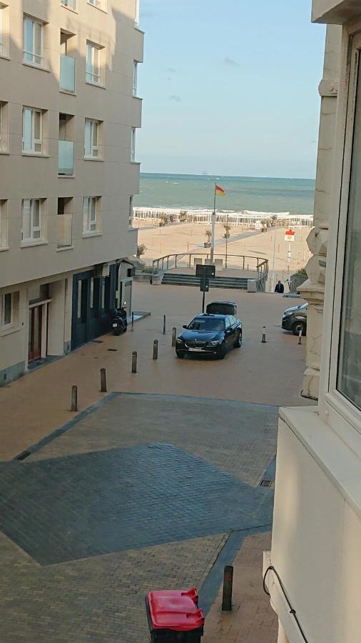 Studio Direct Aan Het Hoofdstrand Van Oostende - Naast Casino Apartment Ngoại thất bức ảnh